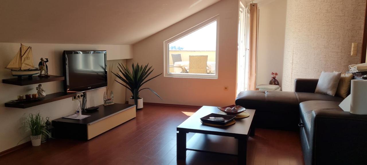 Apartman Nane Banjol Zewnętrze zdjęcie